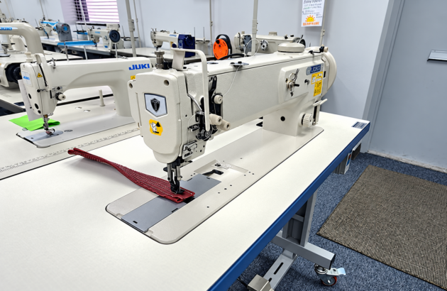 THOR GC-1510L-18 Single Needle Walking Foot Sewing Machine with 18-Inch-Long Arm. Call for Price 214-749-7991.